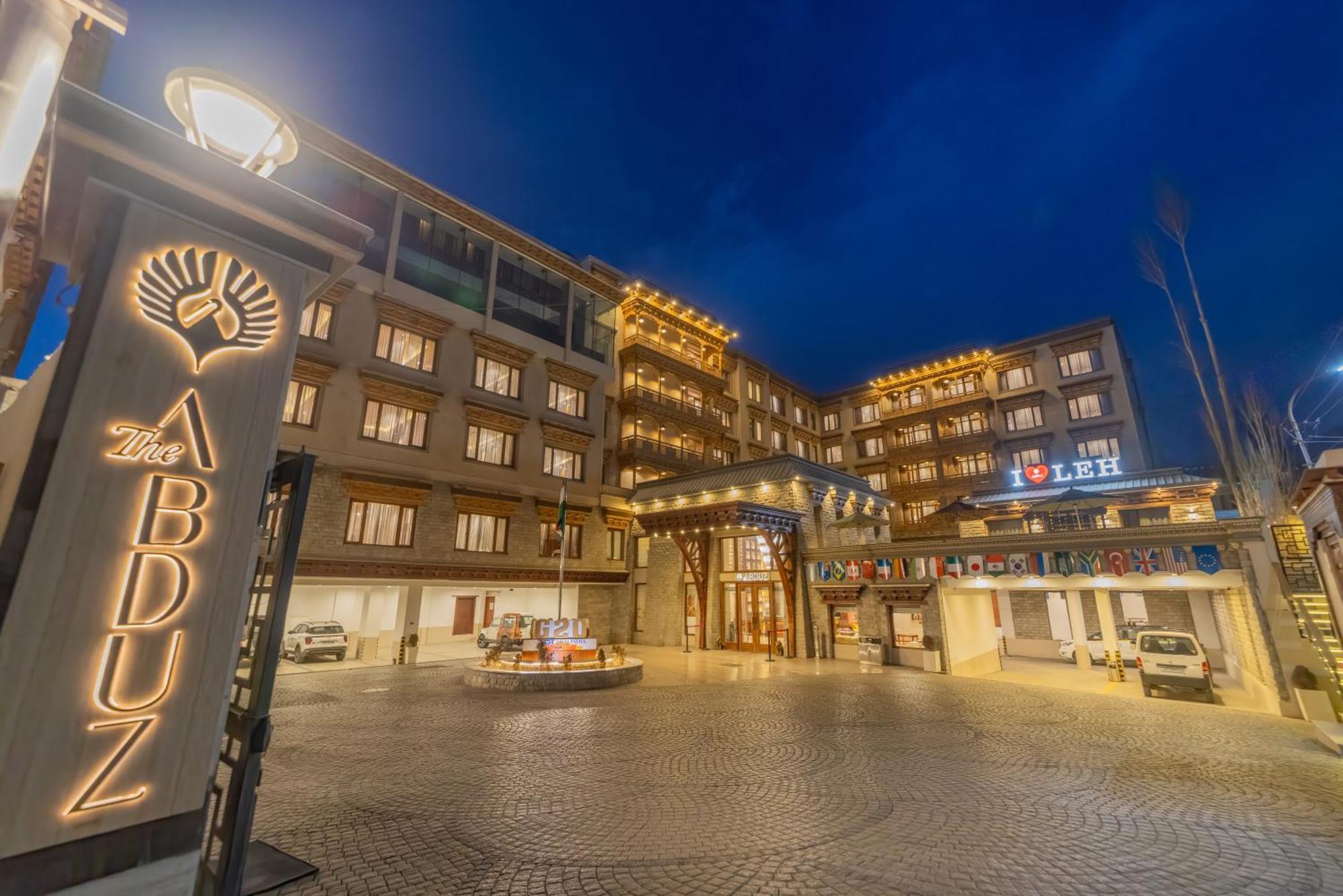 The Abduz Hotel Leh Exterior foto