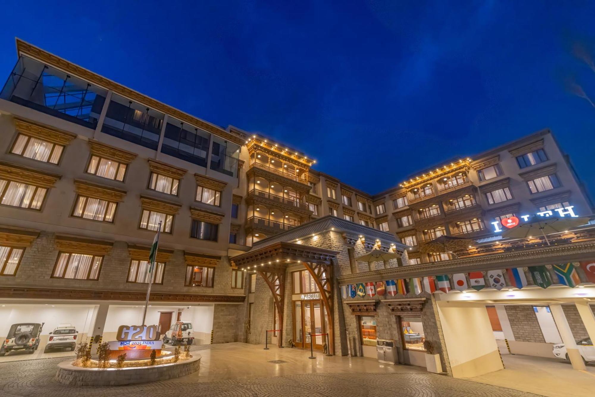 The Abduz Hotel Leh Exterior foto